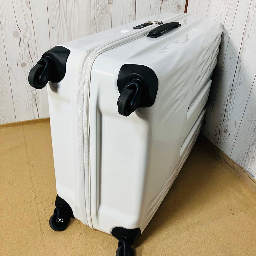 美品 PROTECA キャリーケース トライアクシス 20周年 パールホワイト