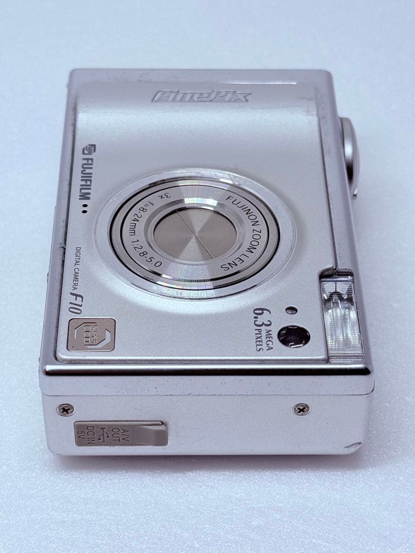 FUJIFILM finepix F10 コンパクトデジカメ 動作確認済