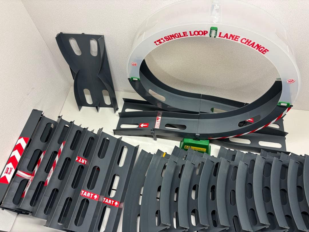 タミヤ ミニ四駆 増量 オーバルホームサーキット シングルループ レーンチェンジ