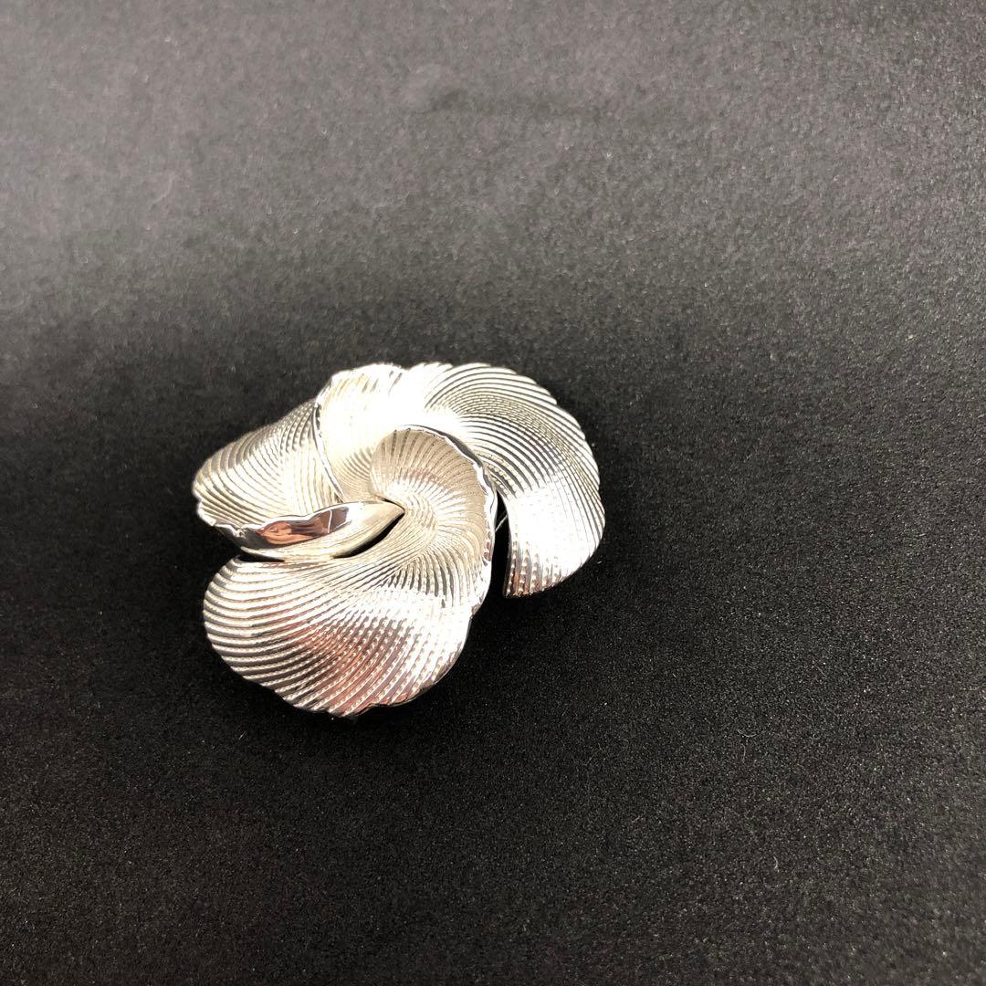12446 クリスチャンディオール　ヴィンテージシルバー925ブローチ 約5cm