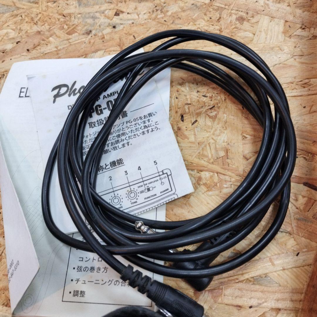 y 白色　エレキギター　SELDER アンプコード　ギターケース付き