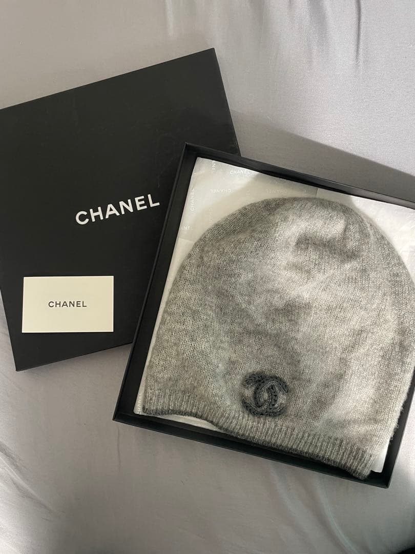 CHANEL グレー ニット帽シャネル ココマーク カシミヤ混 ビーニー