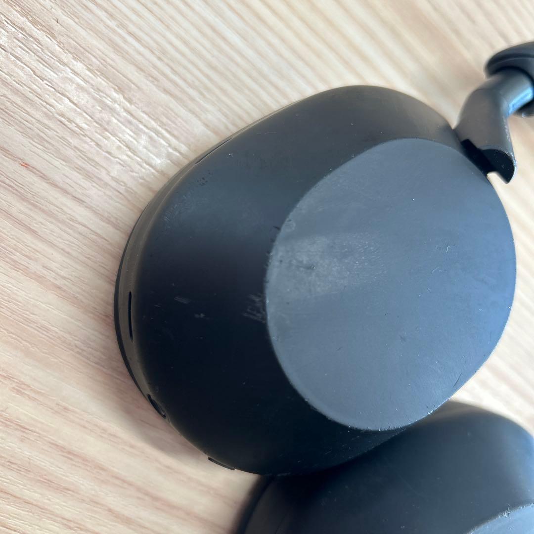 哀蘭　　　　SONY WH-1000XM4 ブラック ワイヤレスヘッドホン