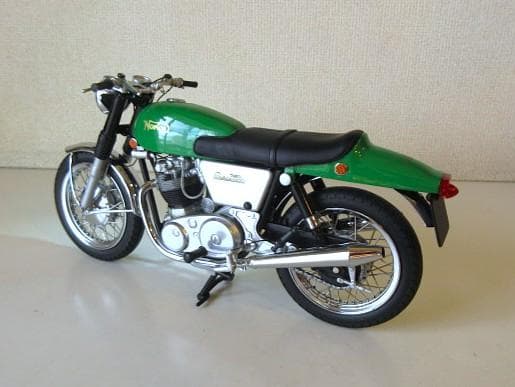 特価 MINICHAMPS 1/12 ノートン コマンド 750Fastback