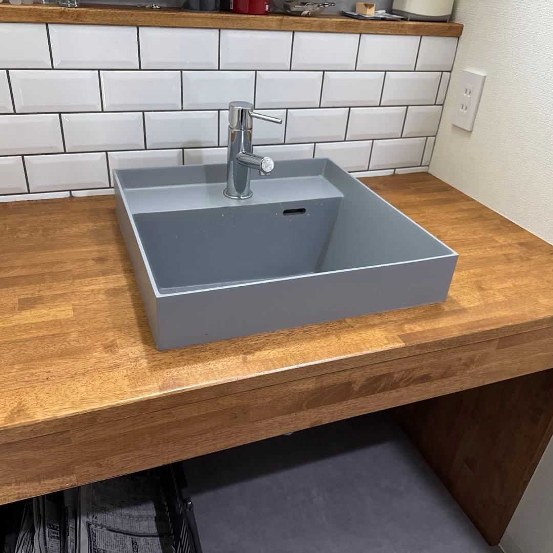 1.サンワカンパニー　フッカ450 2.同メーカー　ニューベガ混合水栓