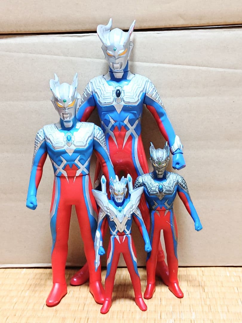 ⭐ウルトラマンゼロ セット⭐　ウルトラマンゼロ　15周年　ソフビ　330