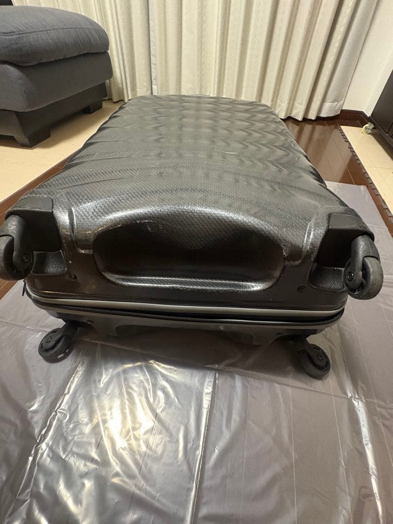 4年愛用愛着がある大切にしてきたキャリーケースです〜ニューヨークの香りを添えて〜