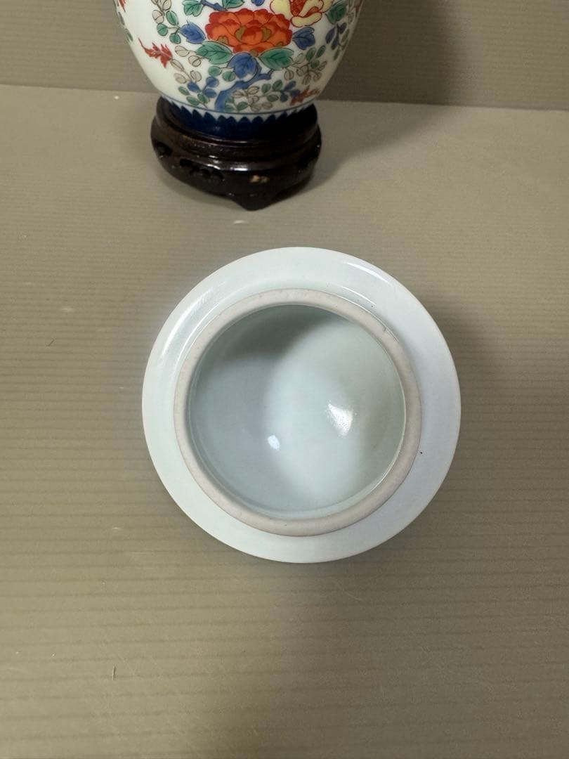 2179  有田焼　古伊萬里　沈香壷　花台付き
