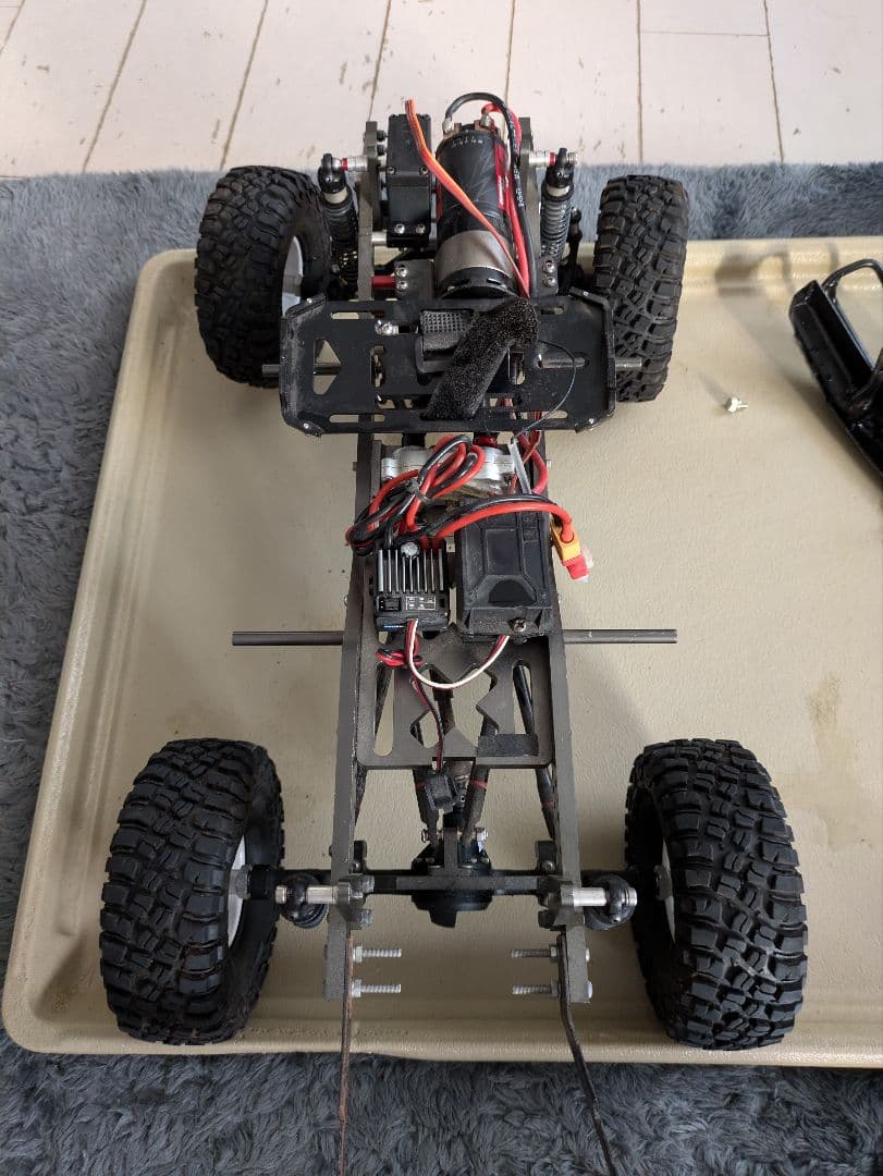 1/10 スケールクローラー　メーカー不明　YOTAアクスル等　改造多数