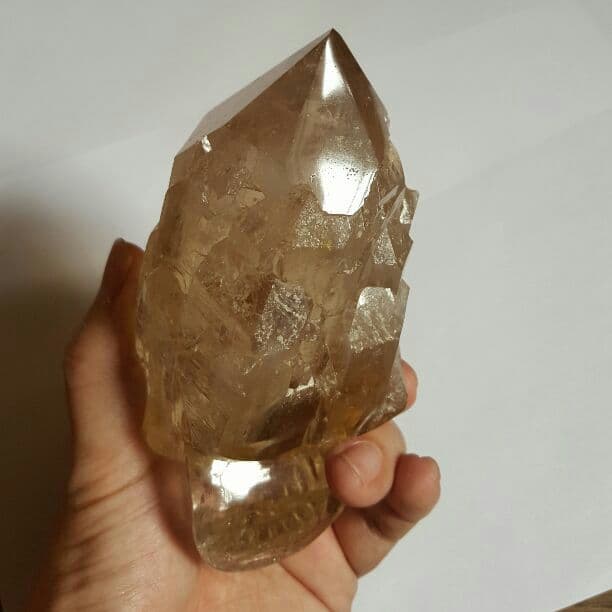 シトリン水晶　カテドラルスカル