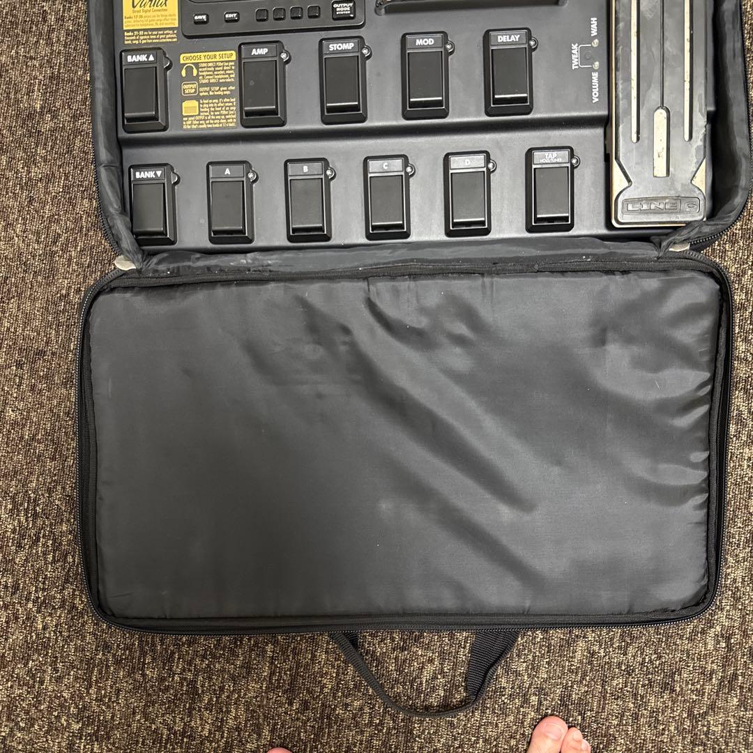 コ*チ様 ♪美品♪Line6 POD XT LIVE 専用ソフトケース付属