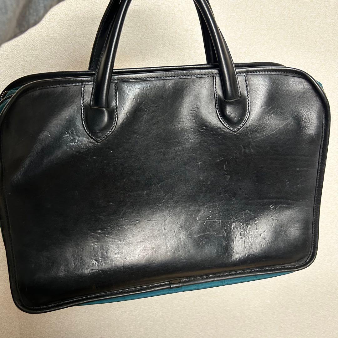 定価12.1万円　フェリージ　ビジネスバッグ　アコーディオン　レザー　三室　廃盤