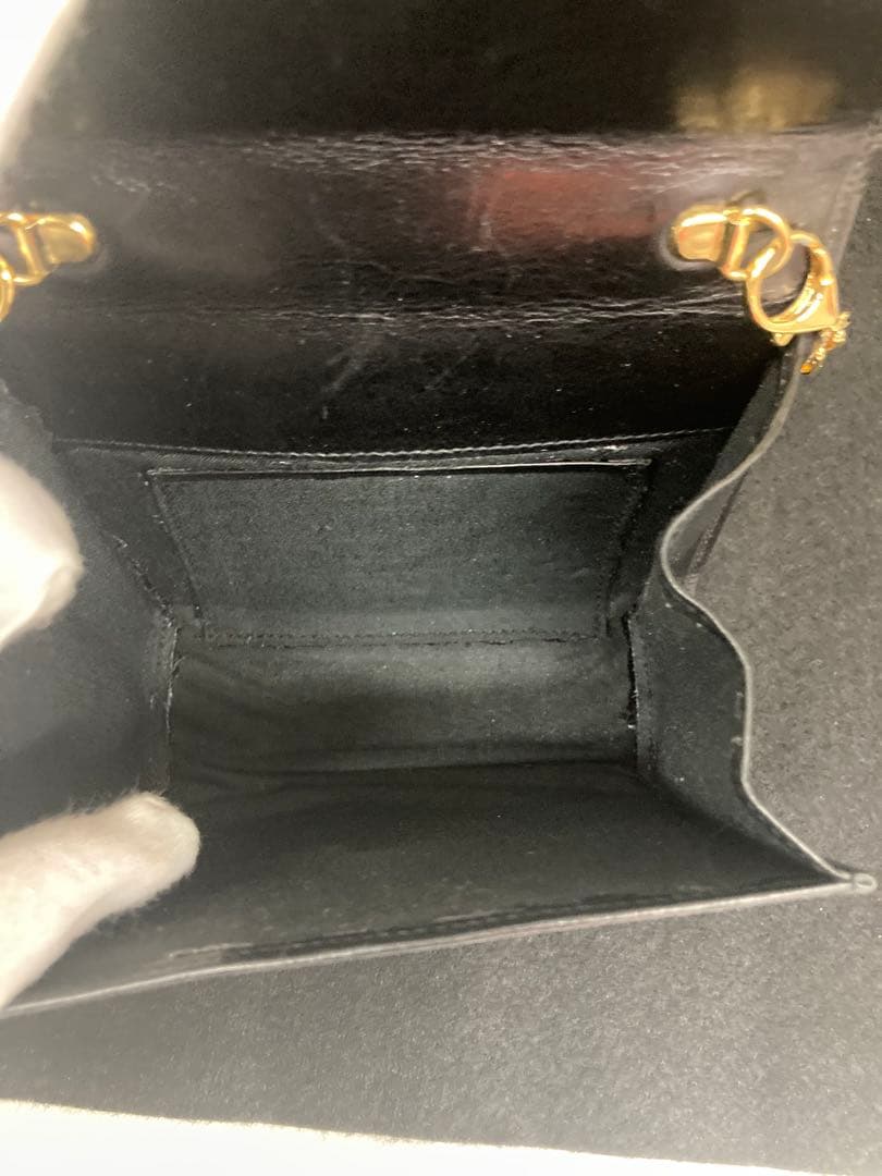 美品　フェラガモ　ショルダーバッグ　チェーン　ヴァラリボン　リザード型押し　黒⭐︎