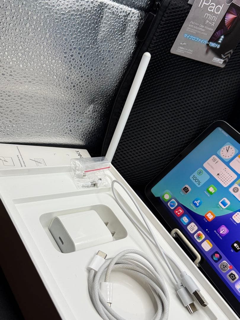 iPad mini 7 A17 Proペンシルペーパーシート充電器ケーブル