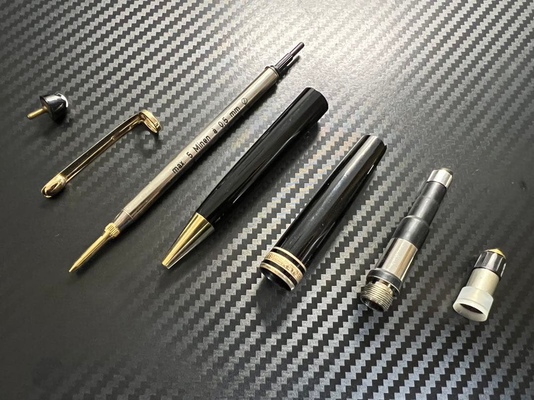 モンブラン マイスターシュテュック 165 ブラック ペンシル 0.5mm