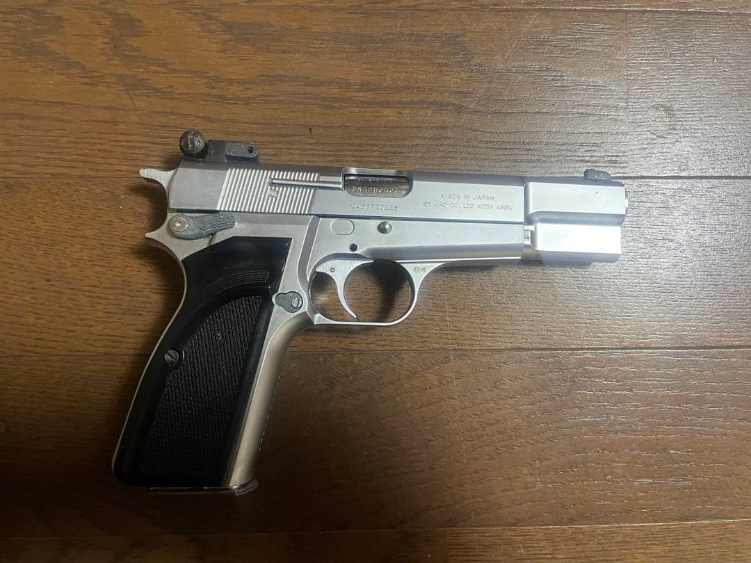 JAC ブローニング　ハイパワー 4つ　ウッドグリップ　スライド　他パーツ