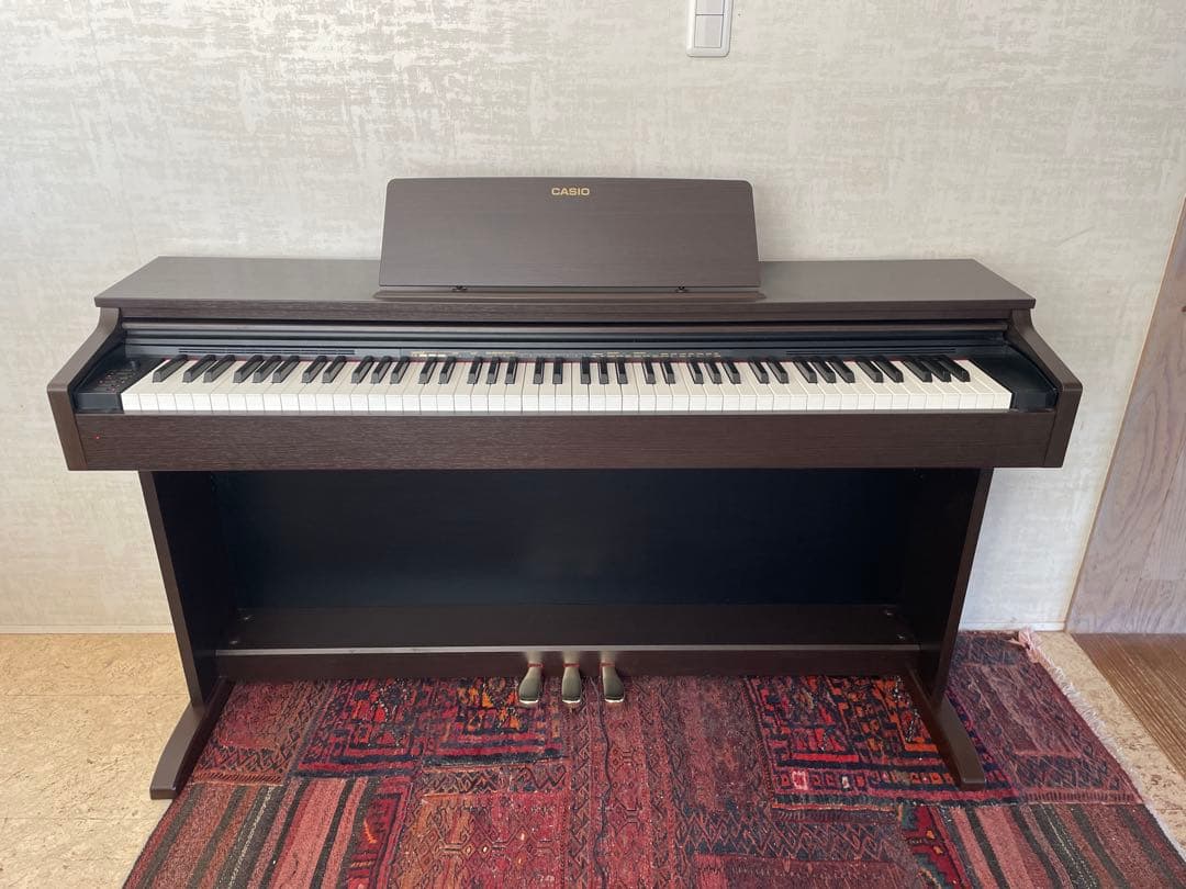 電子ピアノ　CASIO AP-270