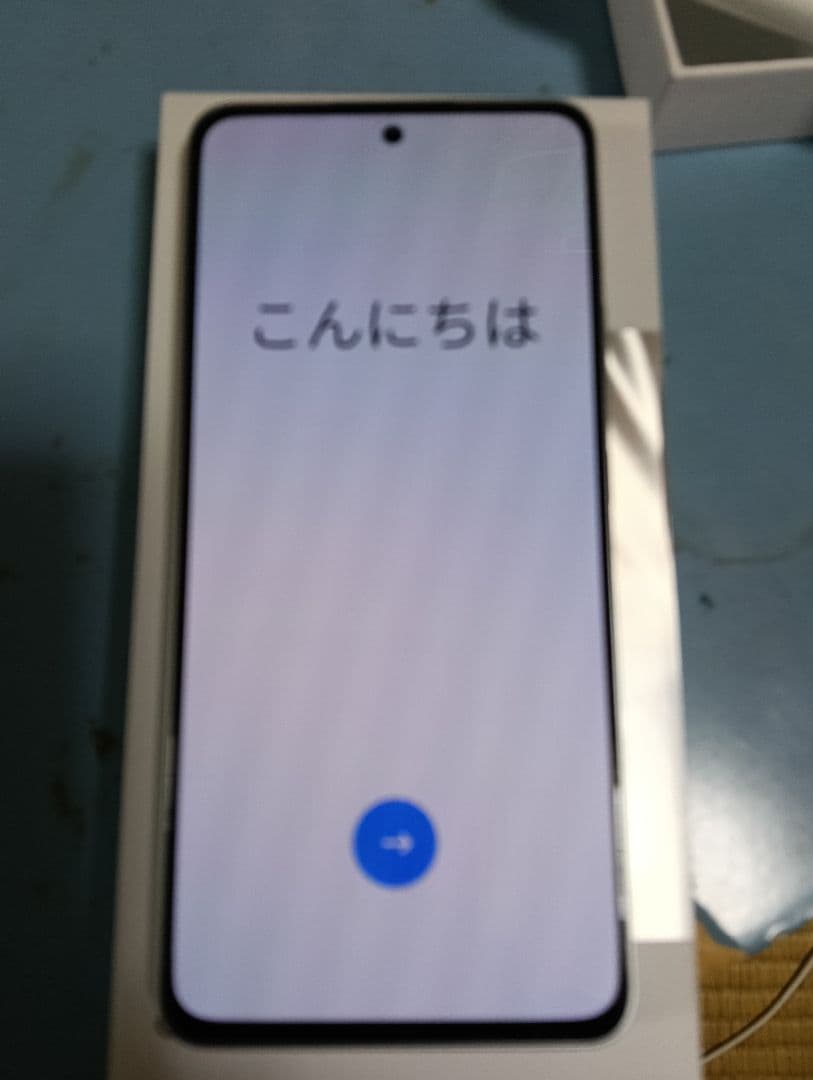 新品未使用品　OPPO Reno13A アイスブルー　au版　SIMフリー