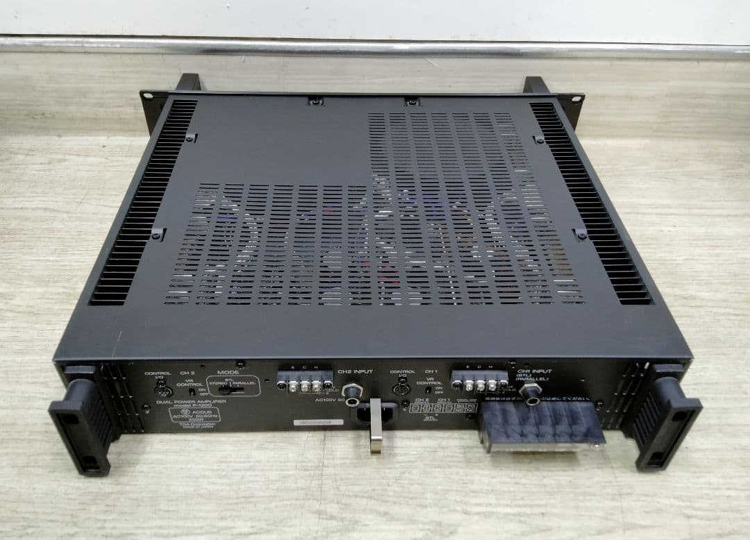 美品！TOA 200W×2ch デュアルパワーアンプ　P-120D