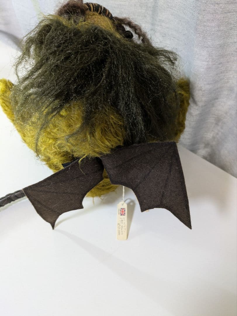 海外アーティストベア作家　テディベア　バーバラアン　カニンガム　ドラゴン