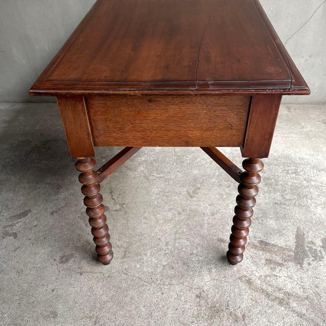 英国アンティーク　ナイトテーブル