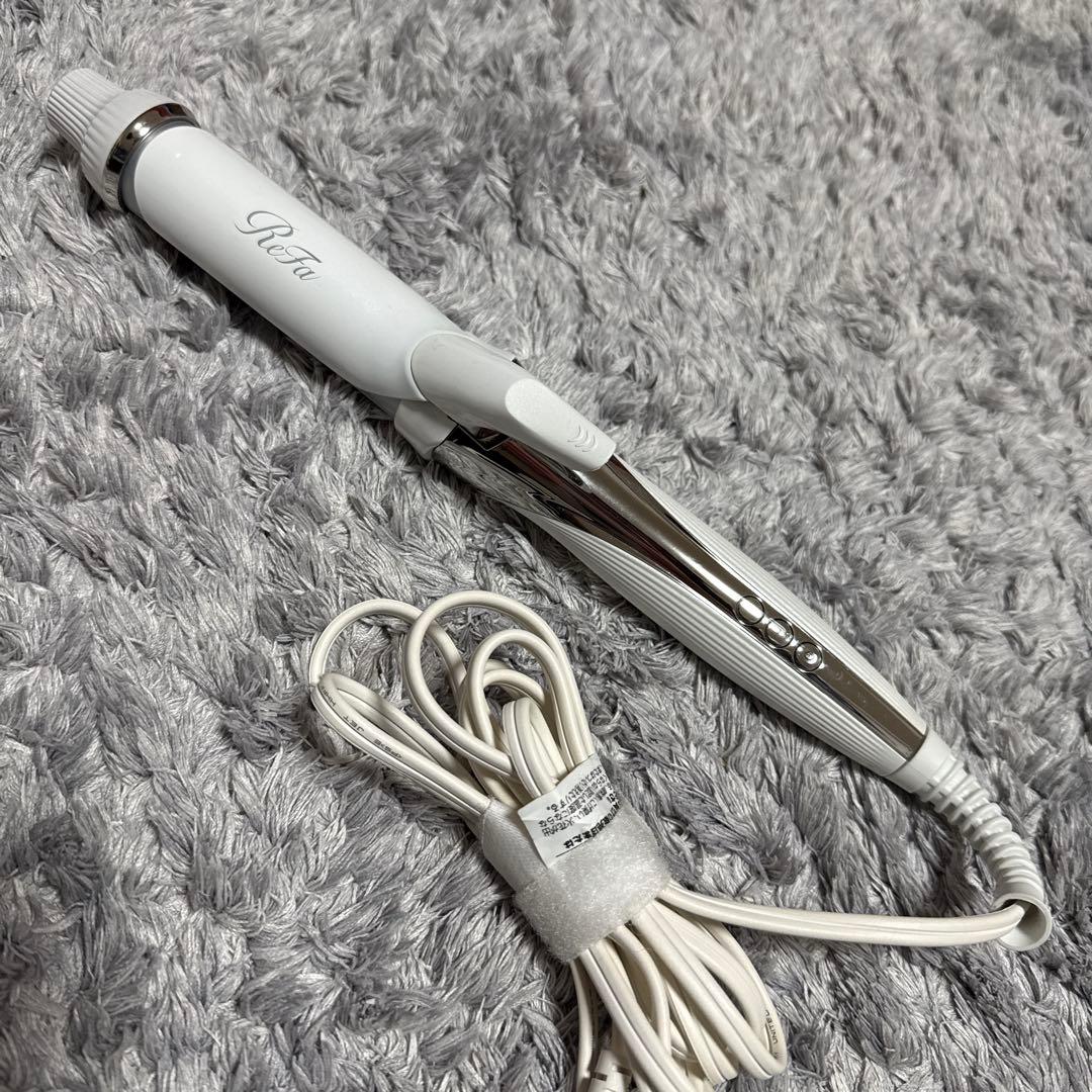 『金額変更しました』^_^リファカールヘアアイロン ホワイト　32ミリ