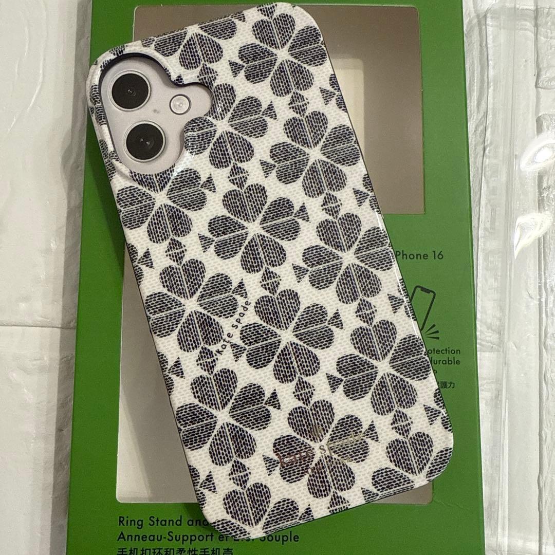 新品kate spade⭐️iPhone16リング付きスマホケース　スペードフラワ