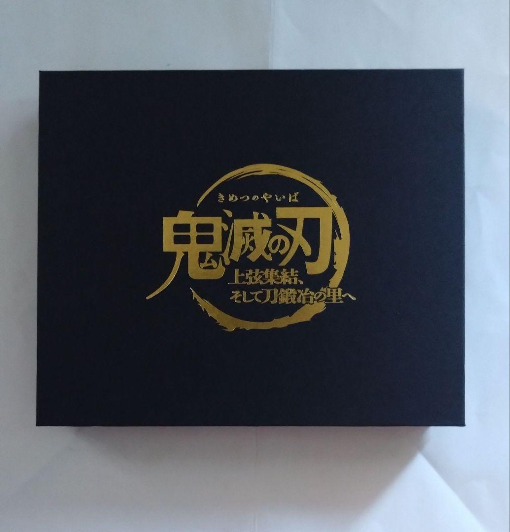 鬼滅の刃 竈門炭治郎 時透無一郎 甘露寺蜜璃 缶バッジ 3個セット