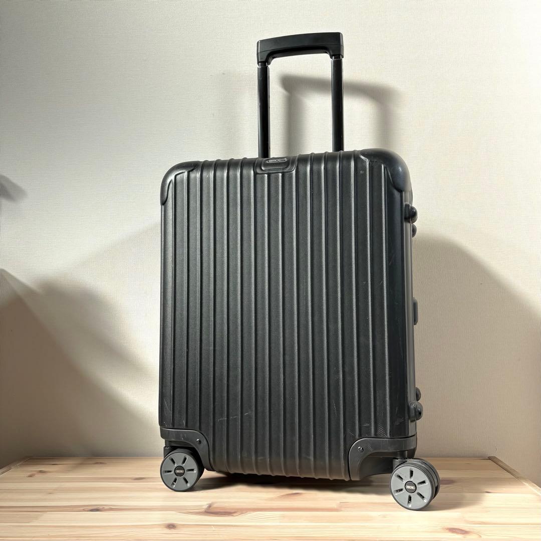 美品　RIMOWA SALSA 47L 4輪　キャリーケース　マットブラック　黒
