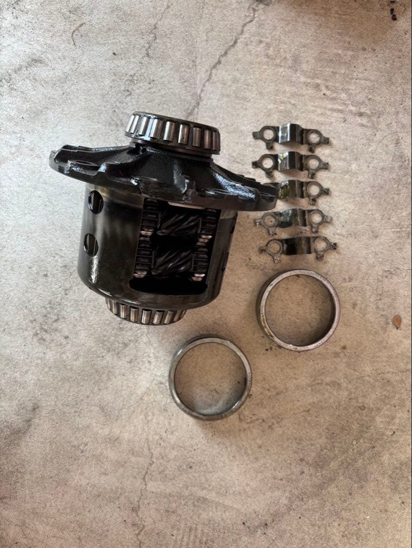 チビロック ！！TOYOTA jzx100 純正デフ　チェイサー　マーク2