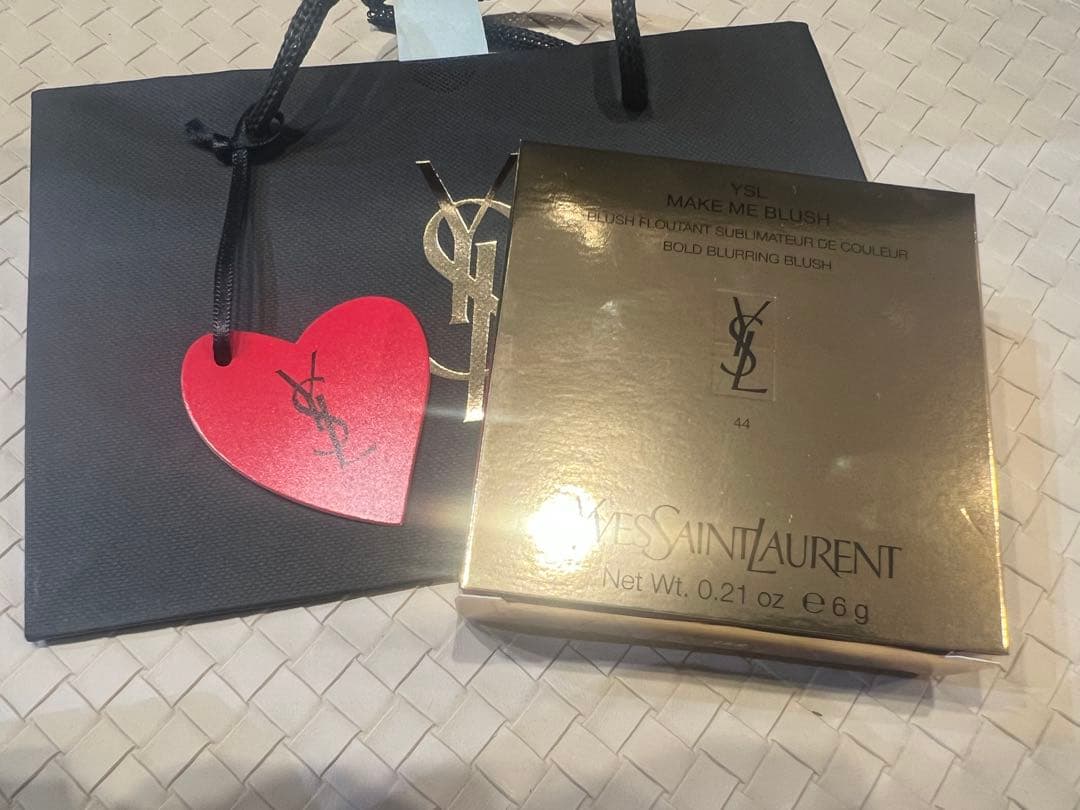 イヴサンローラン メイクミーブラッシュ パウダー 44