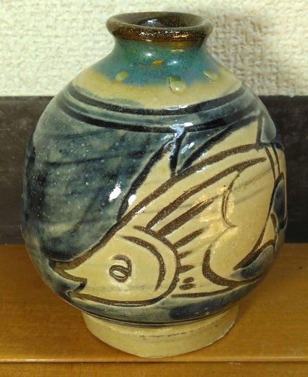 人間国宝 金城次郎 徳利 栞 共箱(本人書付) 美品 笑魚,魚紋徳 壷屋焼