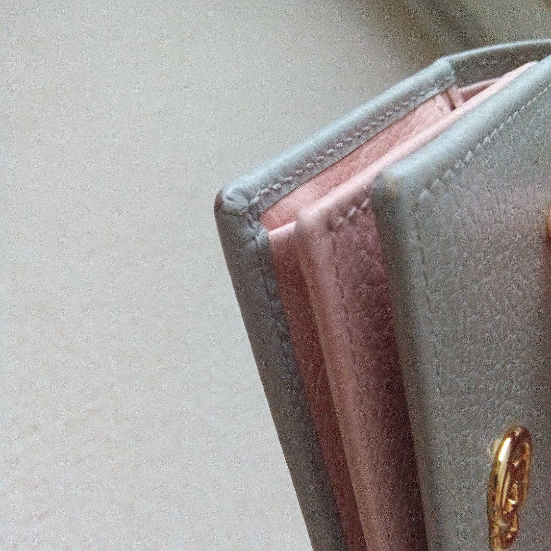 Gucci 二つ折り財布 グレー