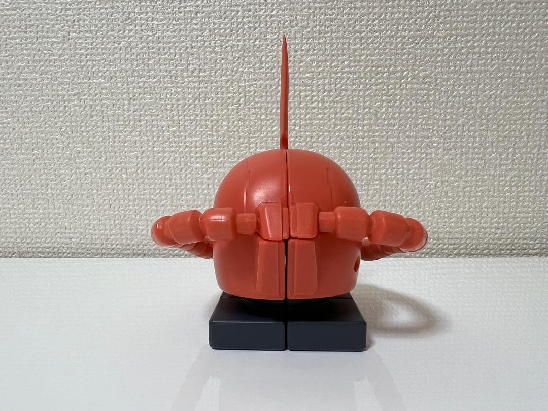 【超激レア】ガンダム 立体ルービックキューブ シャア専用ザク