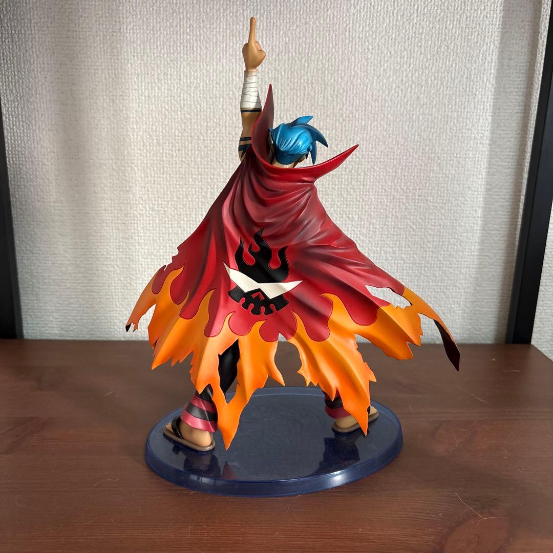 訳アリ品【天元突破グレンラガン】カミナ (1/8スケールPVC製塗装済完成品)