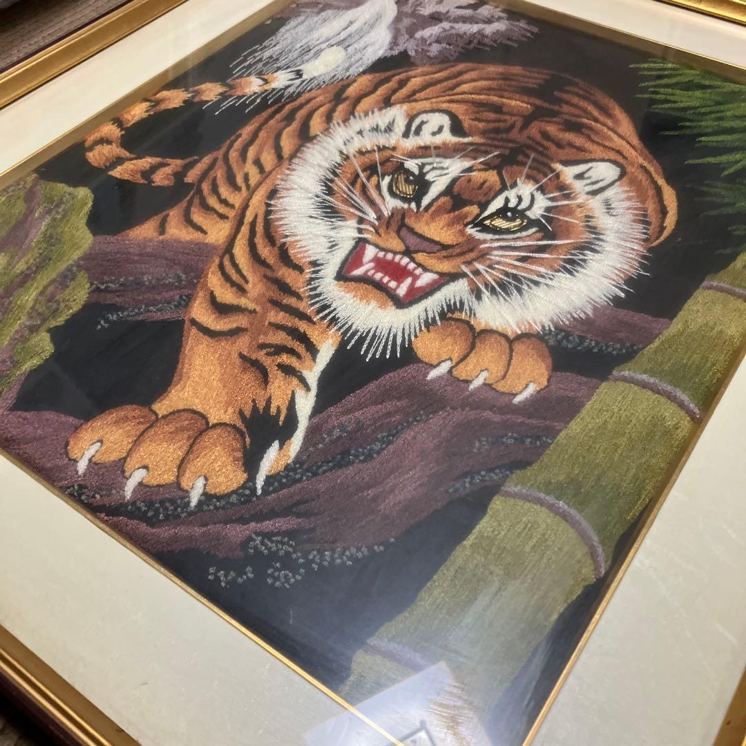 レトロ 糸の絵画 松鳩文化刺繍 虎 寅 トラ 竹林 絵画 芸術 美術 アート
