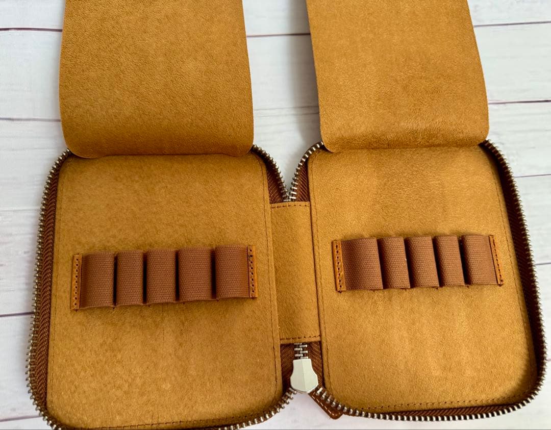 ☆ガレンレザー 10本 ペンケース 美品☆