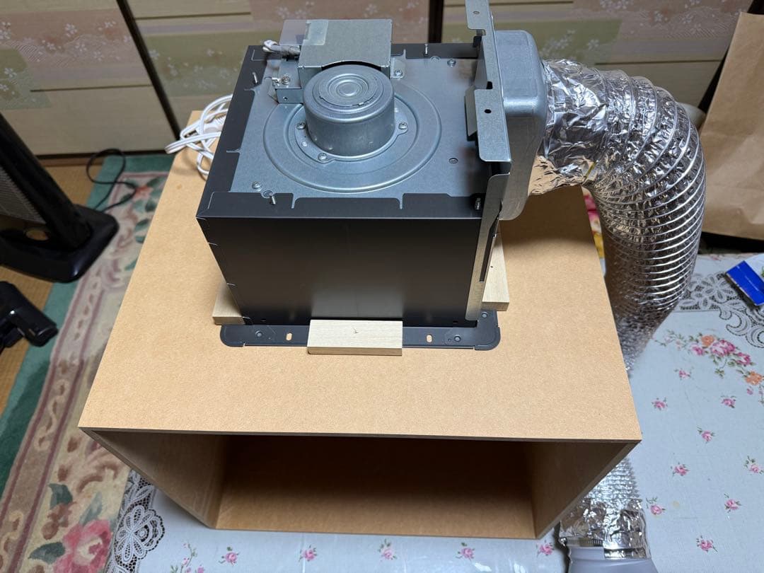 自作塗装ブース　Panasonic ファン付き ジャンク