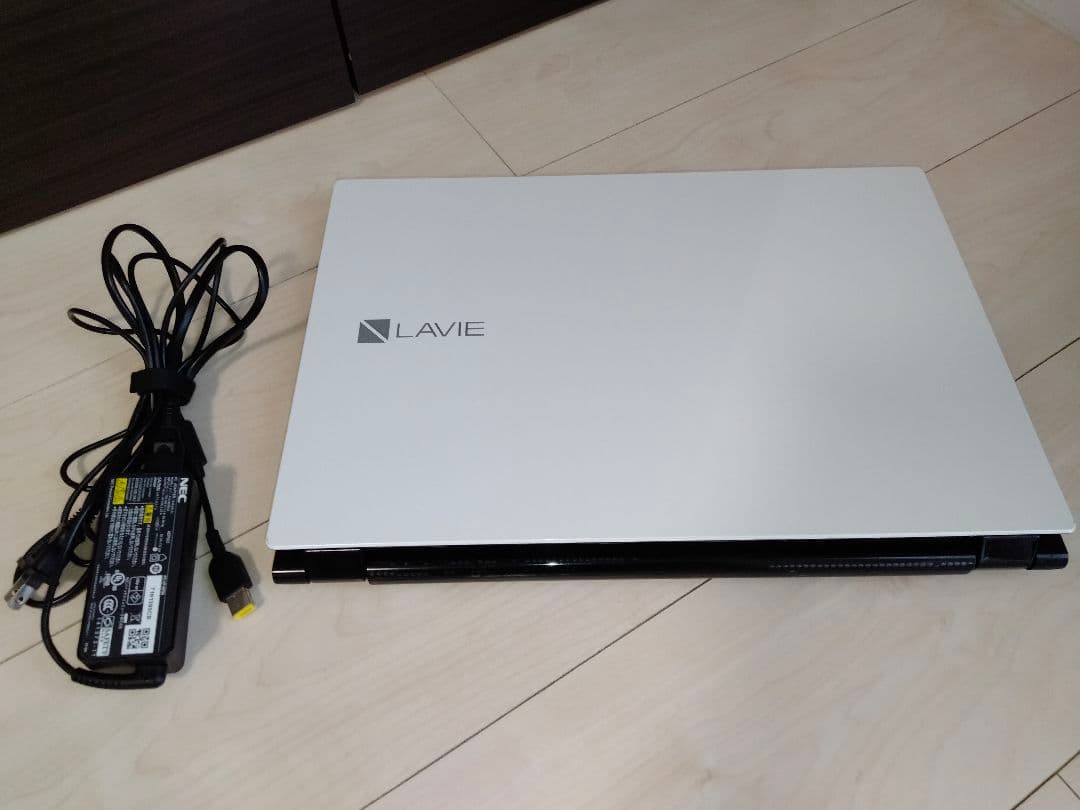 【ジャンク】NEC LAVIE Core i7-7500U SSD512GB