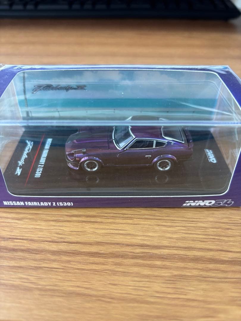 INNO64 イノモデル　ニッサン　フェアレディZ S30 ミッドナイトパープル