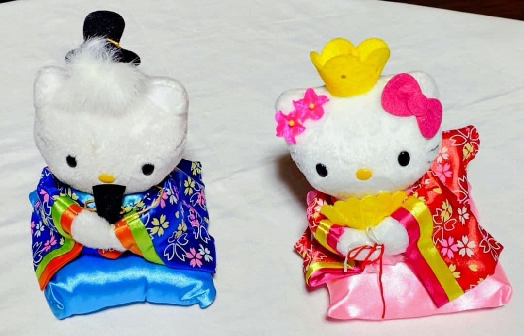 サンリオハローペンシルキティちゃん　他グッズ。