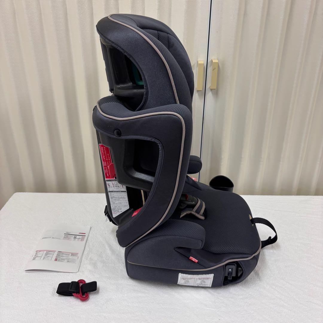 クリーニング済　☆美品☆　1〜11才まで　アップリカ　エアグルーヴ　人気のグレー