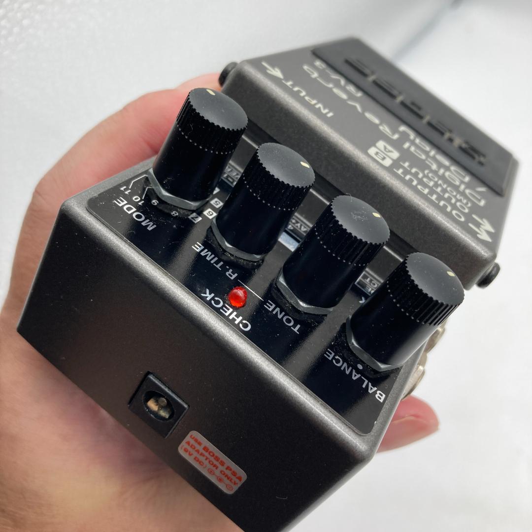 BOSS RV-3 デジタルリバーブ/ディレイ【中古】48250605G02S