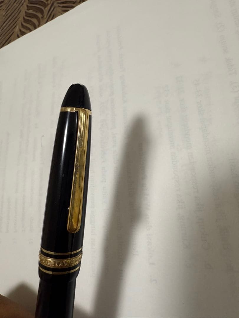 Montblanc No 146 万年筆 黒 金のペン先