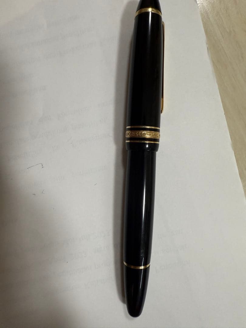 Montblanc No 146 万年筆 黒 金のペン先