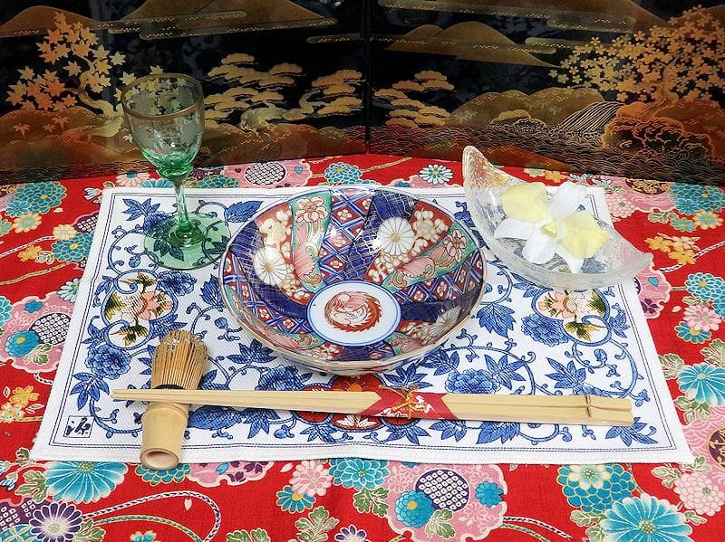 大聖寺伊万里　金襴手　奇玉宝鼎之珍　捻り菊皿　小膾皿４客　C856 AS-CEq