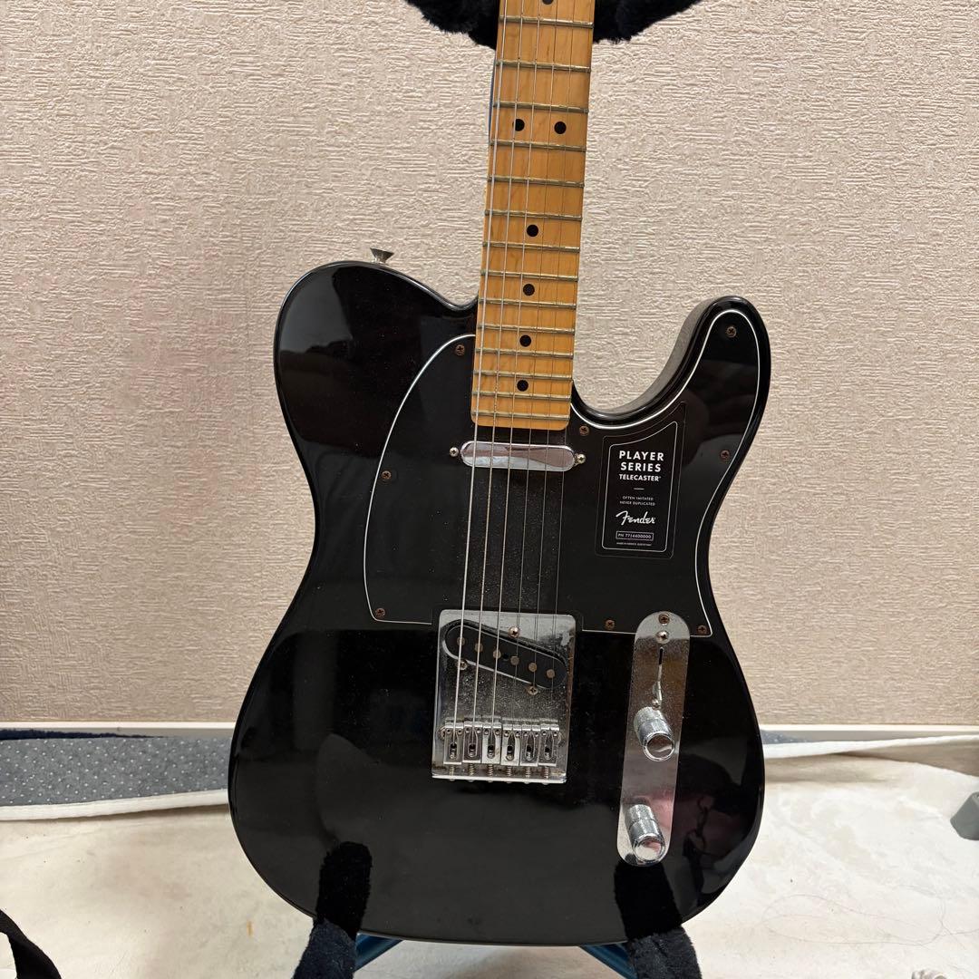 Fender Player Series ブラックエレキギター