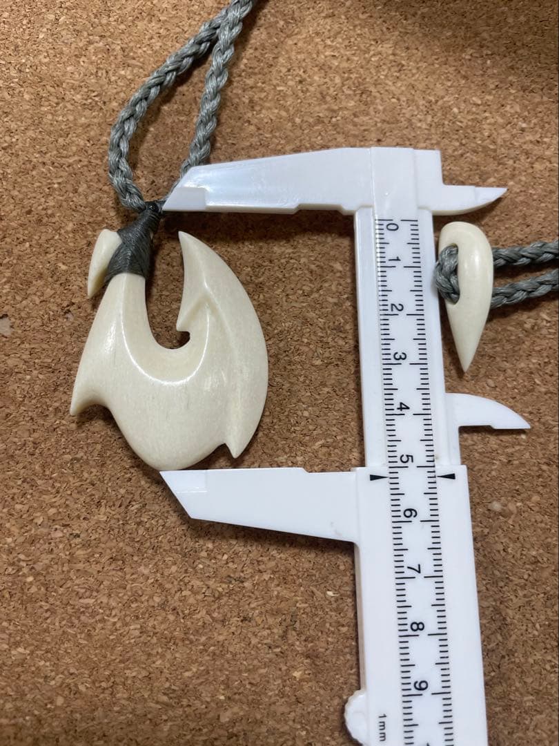 ボーンカービングネックレス(sw47)マッコウ