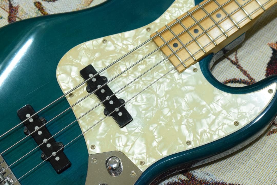Blade Levinson Limited Jazz Bass 状態良好！