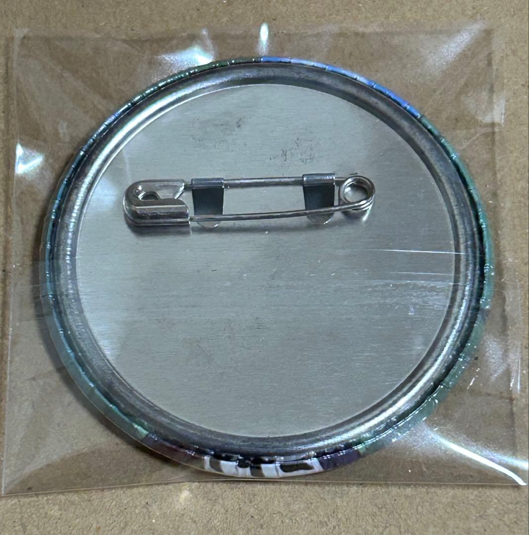 進撃巨人中学校　缶バッジ　ミカサ　進撃の巨人